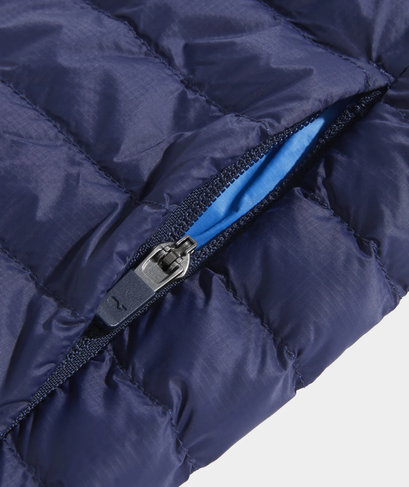 Vineyard Vines Boys’ Lightweight Packable Puffer Jacket Hull Blue Hot