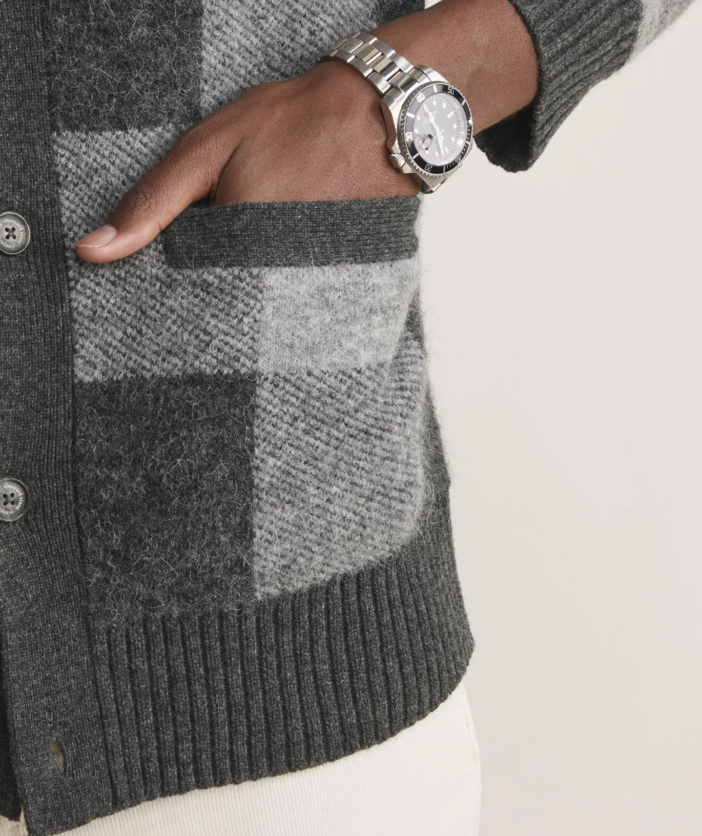 Vineyard Vines Buffalo Check V-Neck Cardigan Charcoal Heather Store