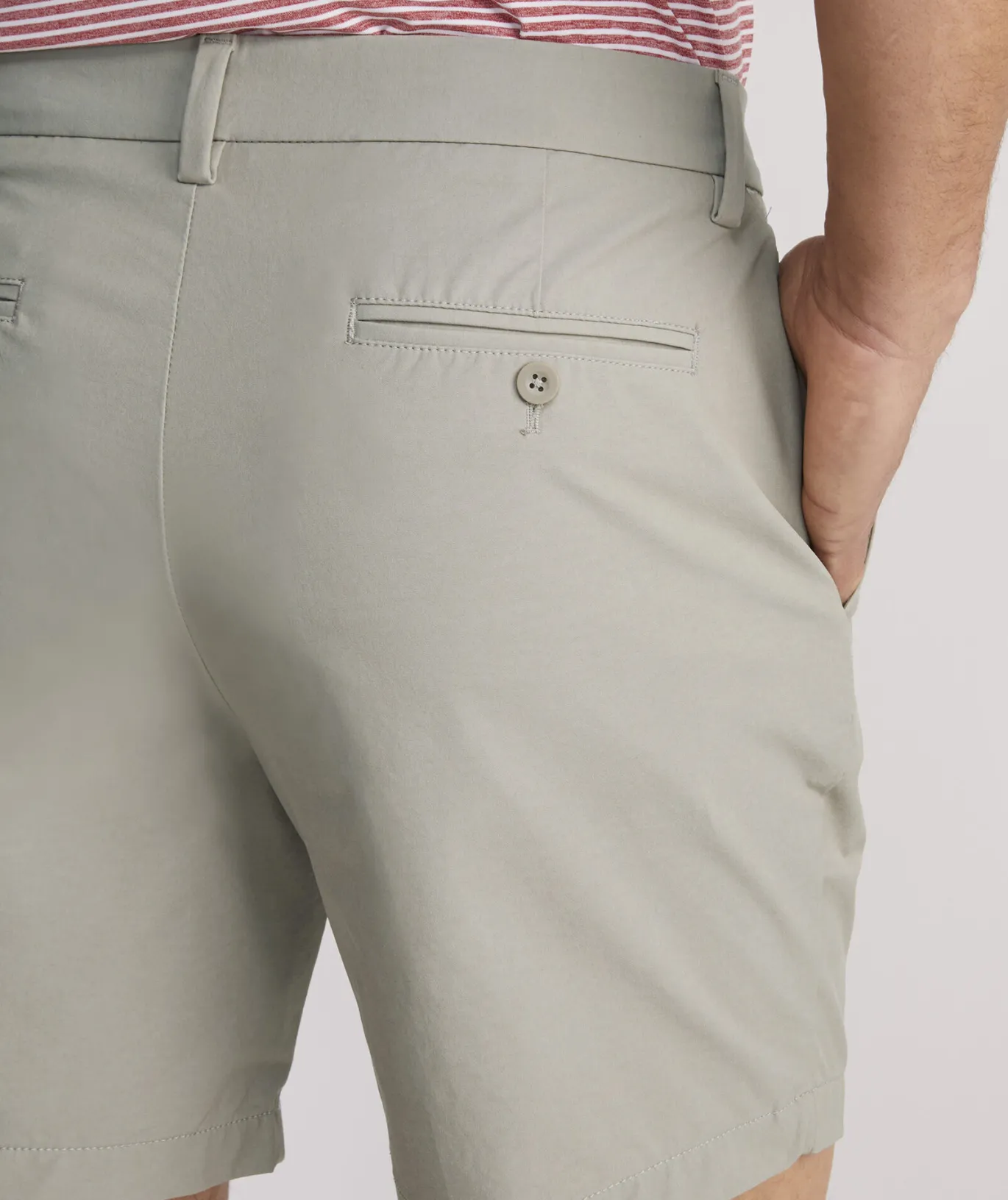 Vineyard Vines 7 Inch On-The-Go Shorts Khaki Hot