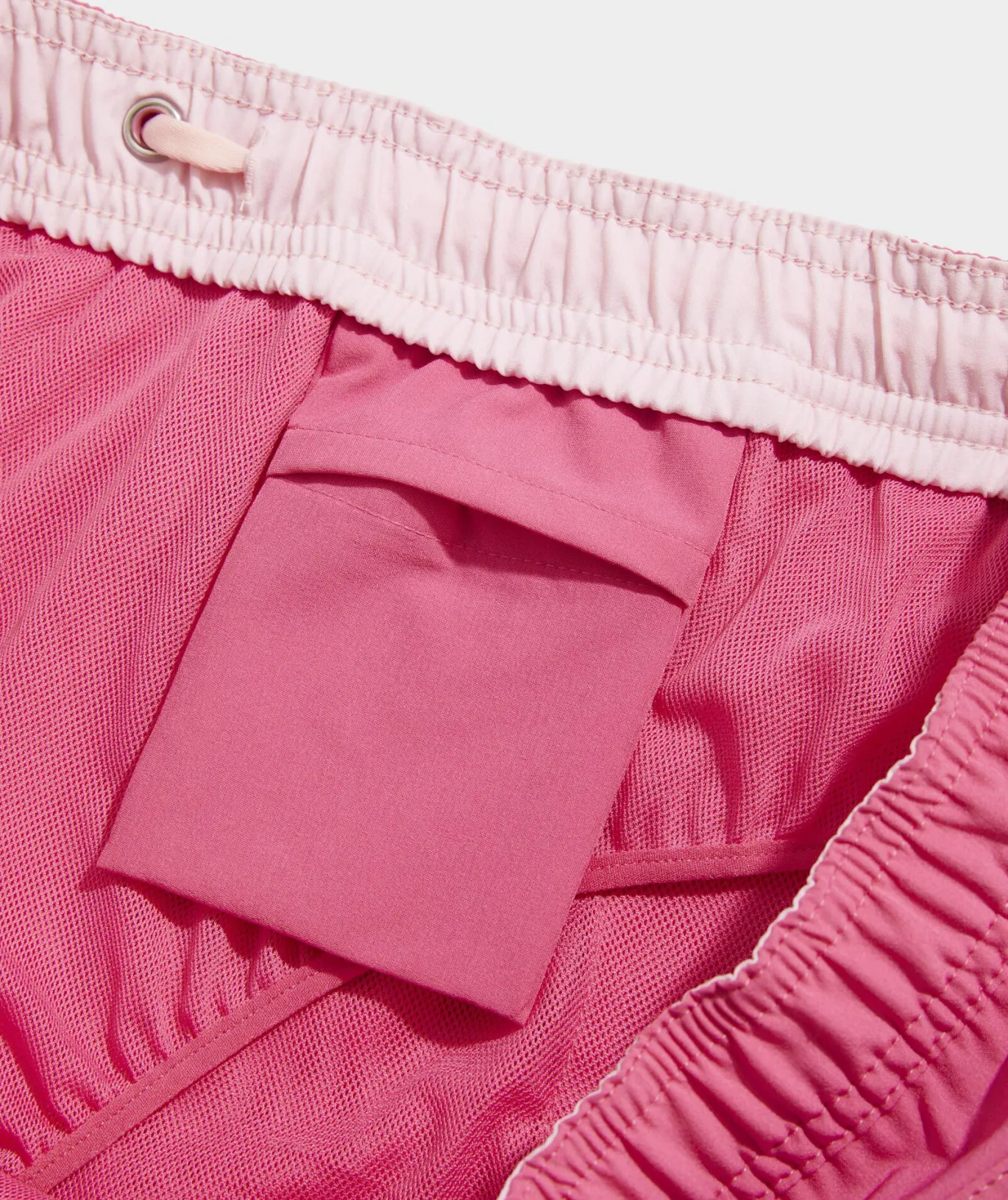 Vineyard Vines 5 Inch Solid Chappy Swim Trunks Sweet Taffy Clearance