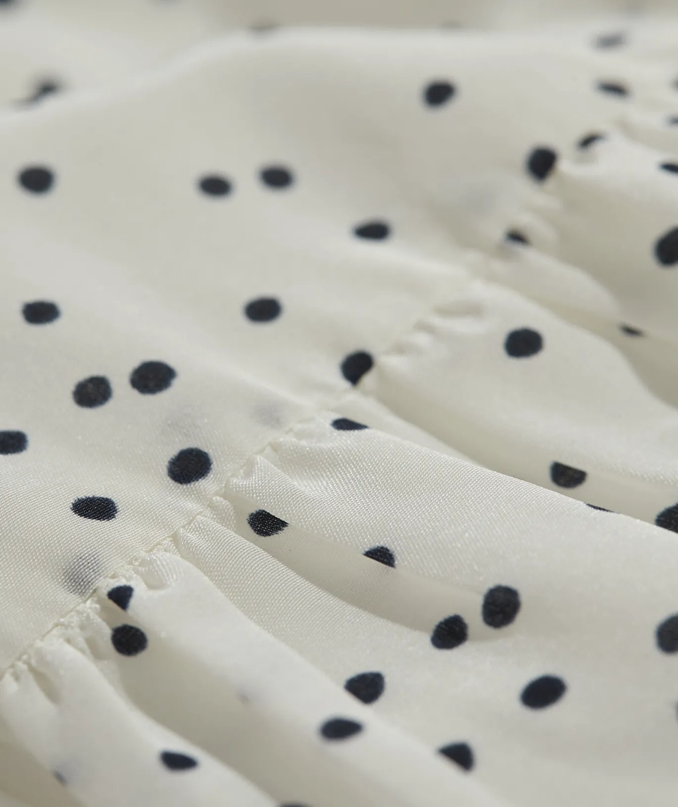 Vineyard Vines Ruffle Tiered Shirtdress Scattered Dot-Marsh Best
